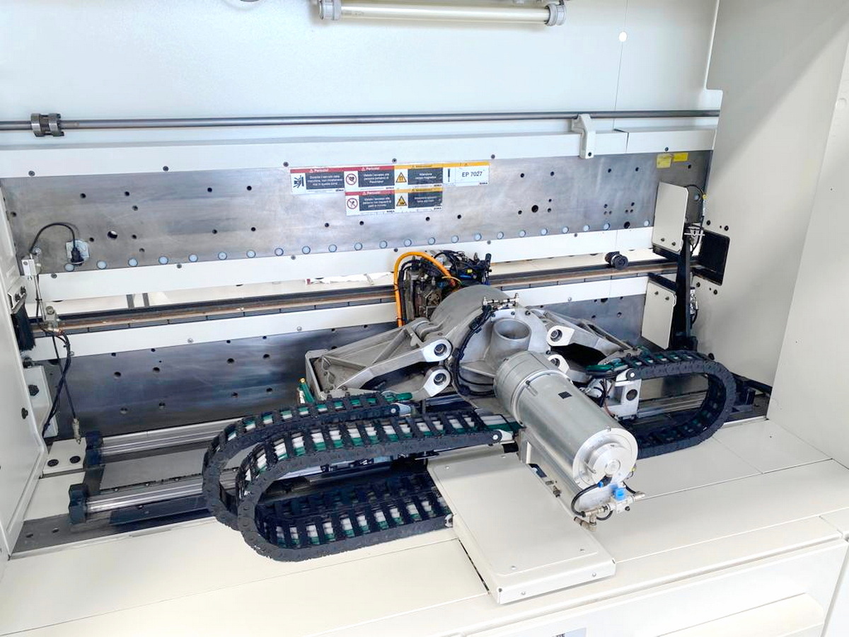 Einseitige Kantenanleimmaschine / IMA / NOVIMAT LASER System/I/R75/1110/R3