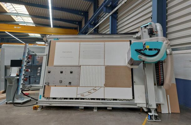 Vertikale CNC Maschine, 3 Achsen / TECNO TEAM  / Easy Nest 3021