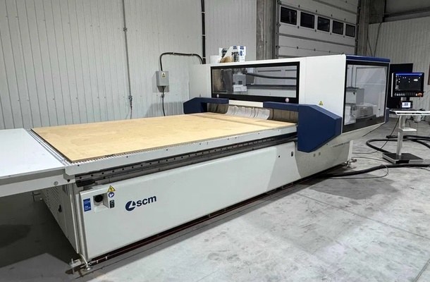 CNC Bearbeitungszentrum / SCM / Morbidelli N100 22-31 PROSPACE CNC Bearbeitungszentrum / SCM / Morbidelli N100 22-31 PROSPACE
